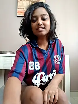 Snapshot of littlemissdevil69 chatting on 21, 10, 2025 littlemissdevil69 online show from 21, 10, 2025