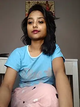 littlemissdevil69 online show from 18, 7, 2026