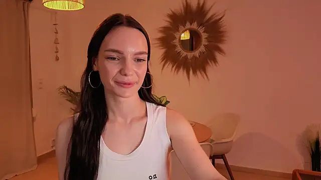litlle angelll online show from 10, 7, 2026