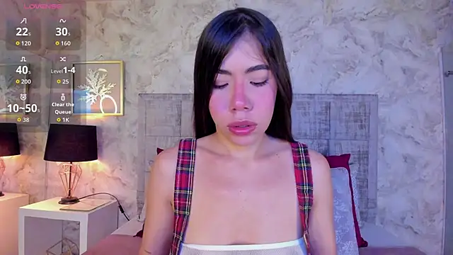 zoespencerr online show from 14, 10, 2025