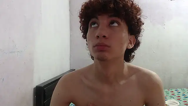 Darkknightx01 online show from 18, 4, 2026