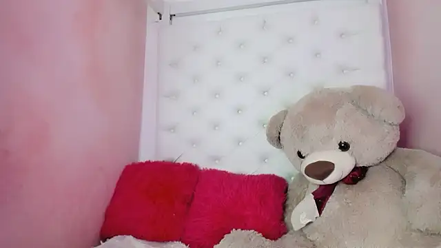 eimy skinny  online show from 26, 2, 2026