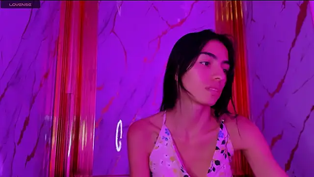 eimy skinny  online show from 4, 2, 2026