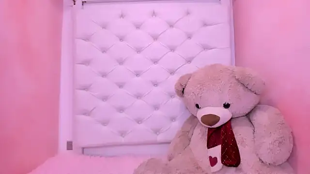 eimy skinny  online show from 28, 3, 2026