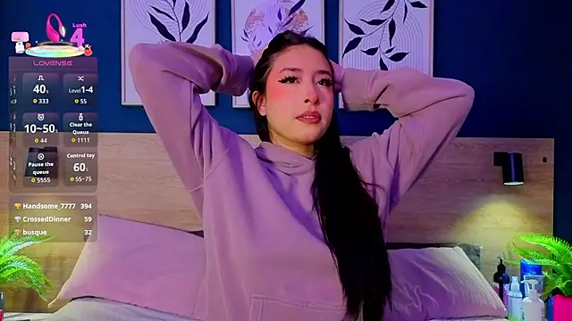 SarahMiler  online show from 16, 1, 2026