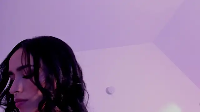 Taylormaxwell online show from 27, 11, 2025