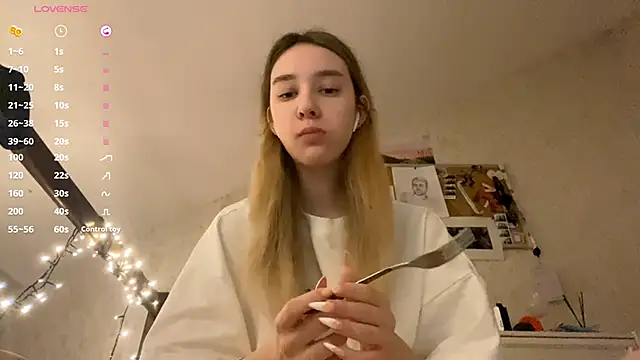 DanaCore online show from 2, 11, 2025