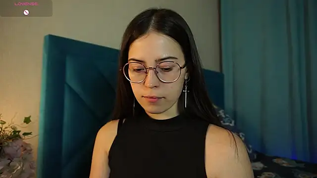 ywixos online show from 10, 10, 2025