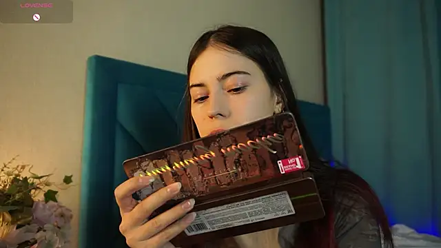 ywixos online show from 26, 10, 2025