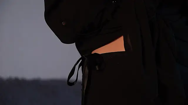 ywixos online show from 25, 10, 2025