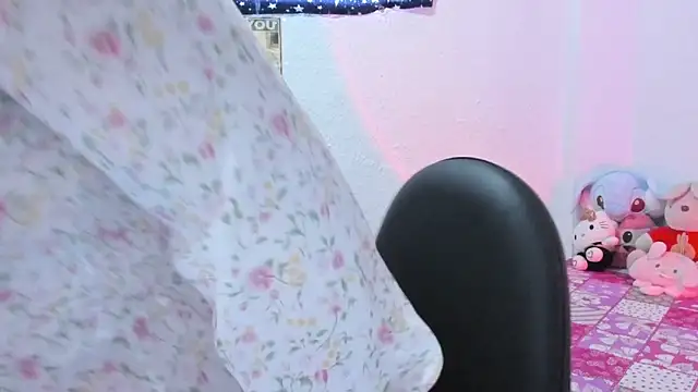 Emilyy Colliins online show from 20, 9, 2025