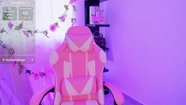 megara x  online show from 13, 2, 2026