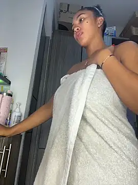 Mia sweet80 online show from 14, 11, 2025