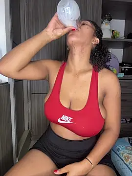 Mia sweet80 online show from 26, 10, 2025