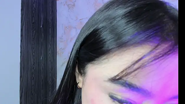 Eva cutte online show from 21, 6, 2026