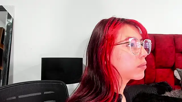 Maddy Mills online show from 25, 9, 2025