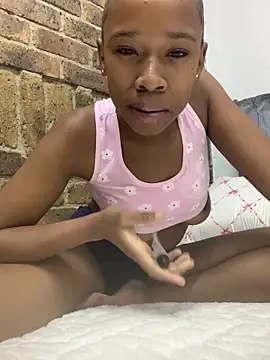 pureev23Bigmomma online show from 10, 3, 2026