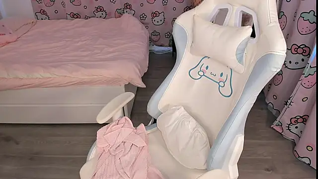 mayyacozyy online show from 20, 4, 2026