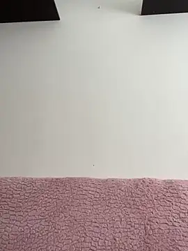 Snapshot of Issa_Santana chatting on 7, 10, 2025 Issa Santana online show from 7, 10, 2025