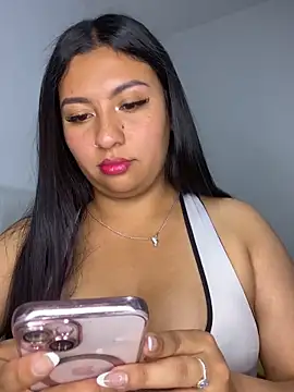 Issa Santana online show from 25, 3, 2026