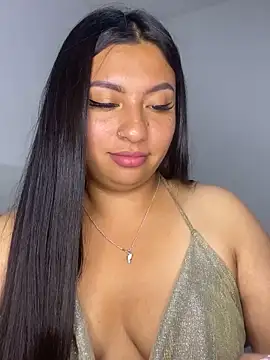 Issa Santana online show from 28, 4, 2026