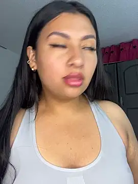 Issa Santana online show from 10, 6, 2026