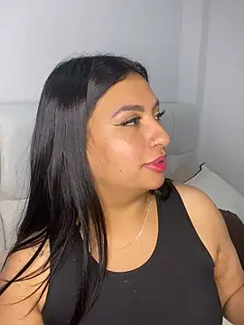 Issa Santana online show from 28, 2, 2026