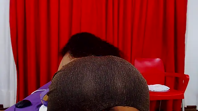 SexyBustyBoobs online show from 27, 11, 2025