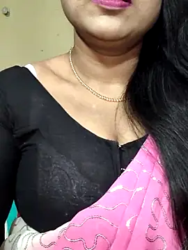 Snapshot of Hotty_Sonali chatting on 18, 11, 2025 Hotty Sonali online show from 18, 11, 2025