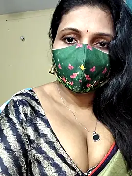 Snapshot of Hotty_Sonali chatting on 8, 11, 2025 Hotty Sonali online show from 8, 11, 2025