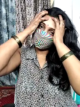 Hotty Sonali online show from 5, 3, 2026