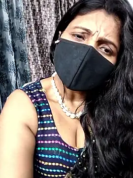 Hotty Sonali online show from 11, 4, 2026