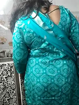 Hotty Sonali online show from 5, 4, 2026