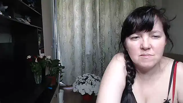 Snapshot of Illusionq chatting on 7, 5, 2026 Illusionq online show from 7, 5, 2026