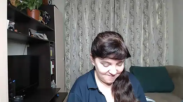 Snapshot of Illusionq chatting on 25, 11, 2025 Illusionq online show from 25, 11, 2025