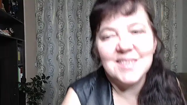 Snapshot of Illusionq chatting on 3, 12, 2025 Illusionq online show from 3, 12, 2025