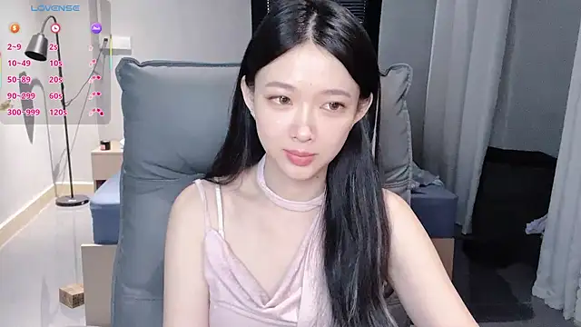 NiNi-baby520 online show from 30, 10, 2025