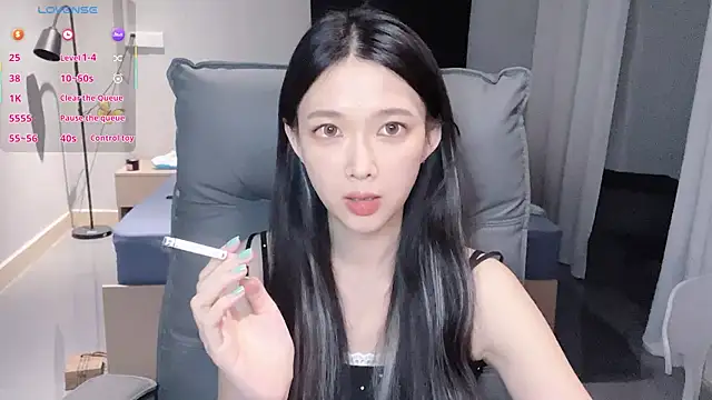 NiNi-baby520 online show from 25, 10, 2025