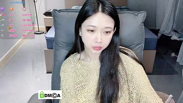 NiNi-baby520 online show from 29, 3, 2026