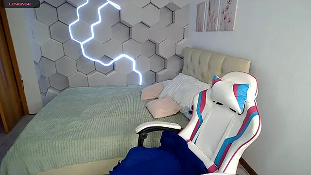 aliicemeow online show from 26, 3, 2026