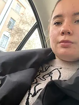 StephanieMur online show from 2, 10, 2025