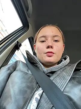 StephanieMur online show from 9, 10, 2025