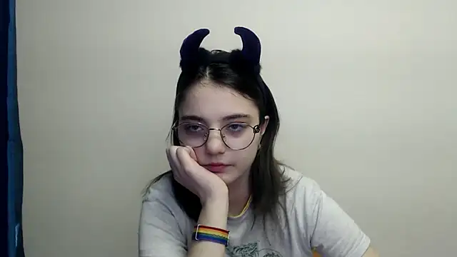 Sun Shine   online show from 20, 2, 2026