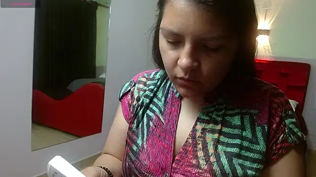 Snapshot of Sahamara_07 chatting on 17, 11, 2025 Sahamara 07 online show from 17, 11, 2025