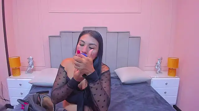 gabriela lux online show from 27, 9, 2025