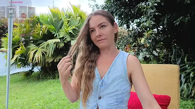 Angiehuston1 online show from 16, 4, 2026