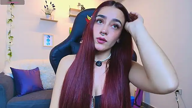 Snapshot of ViolethRosse chatting on 23, 4, 2026 ViolethRosse online show from 23, 4, 2026