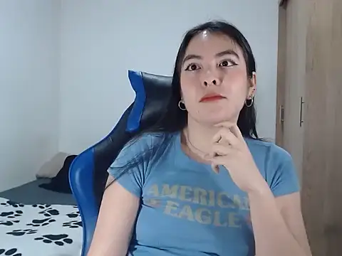 EloiseJun online show from 18, 9, 2025