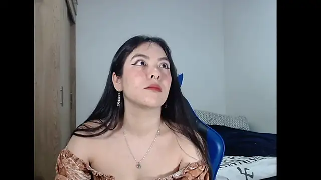 EloiseJun online show from 18, 4, 2026