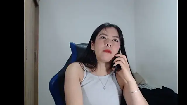 Snapshot of EloiseJun chatting on 13, 3, 2026 EloiseJun online show from 13, 3, 2026